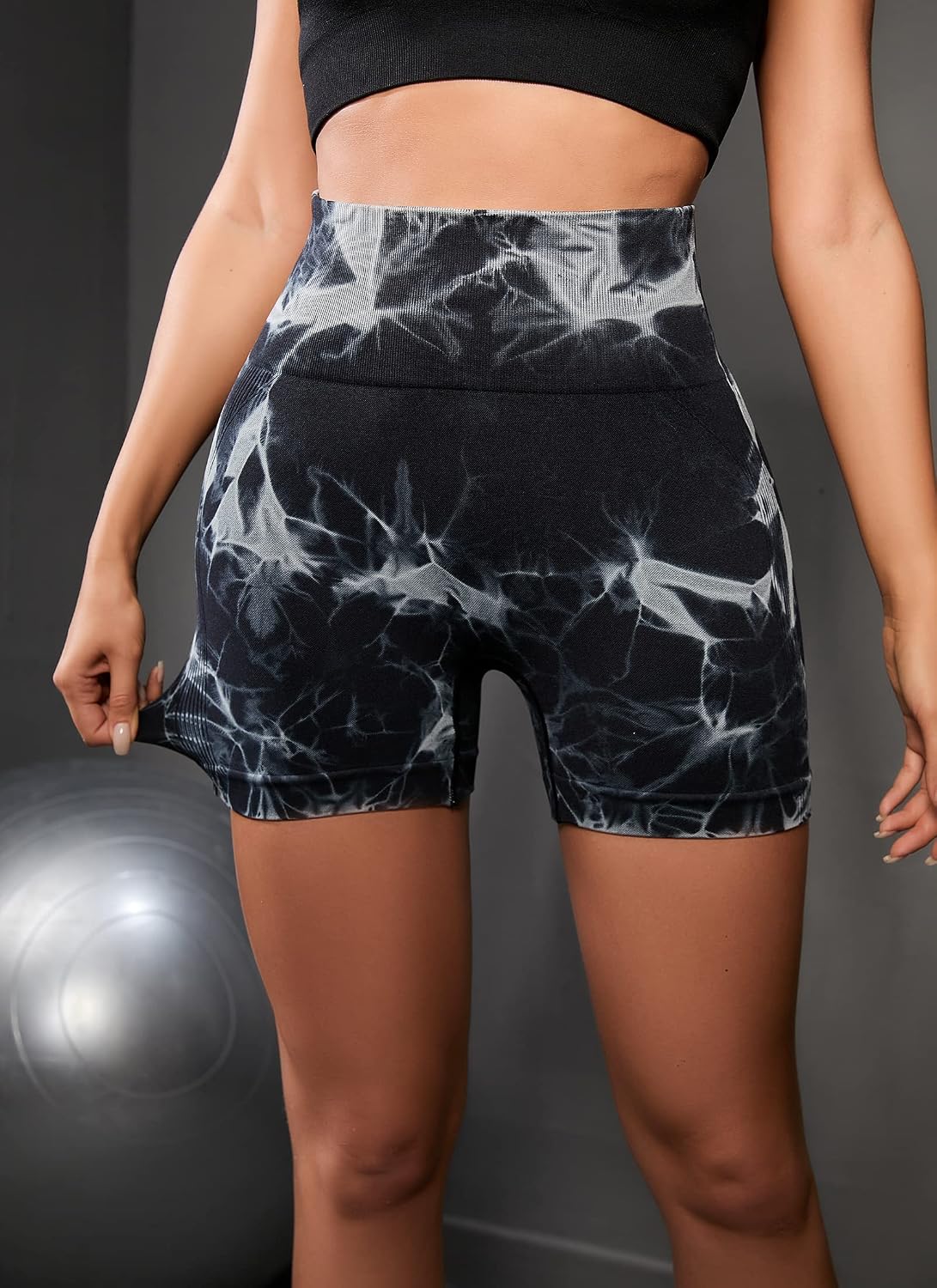 Workout Shorts for Women Scrunch Butt Lifting High Waisted Yoga Gym Seamless Booty Biker Shorts
